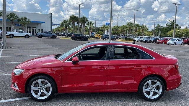 Photo 5 VIN: WAUBEGFF1K1028964 - AUDI A3 SEDAN 