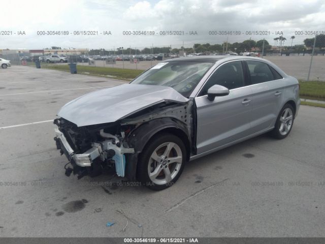 Photo 1 VIN: WAUBEGFF4KA105715 - AUDI A3 SEDAN 