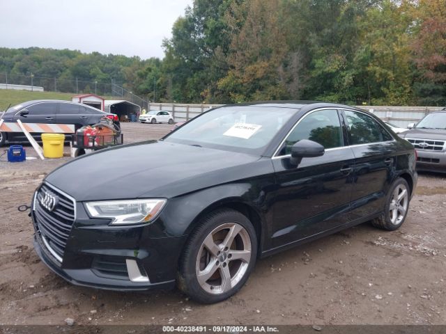 Photo 1 VIN: WAUBEGFF6KA116473 - AUDI A3 