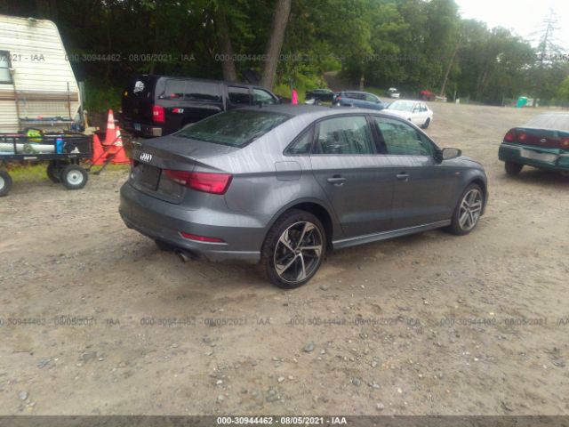 Photo 3 VIN: WAUBEGFF7LA028744 - AUDI A3 SEDAN 