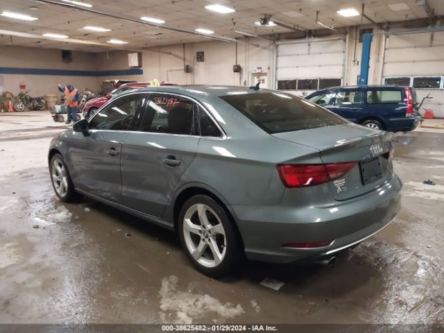 Photo 2 VIN: WAUBEGFF8K1018710 - AUDI A3 