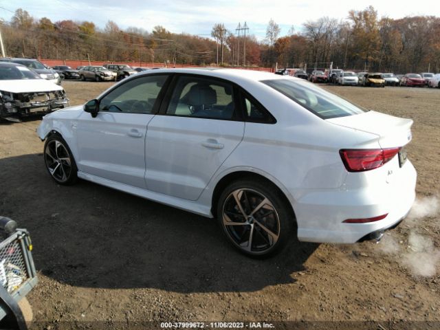 Photo 2 VIN: WAUBEGFF9LA071563 - AUDI A3 