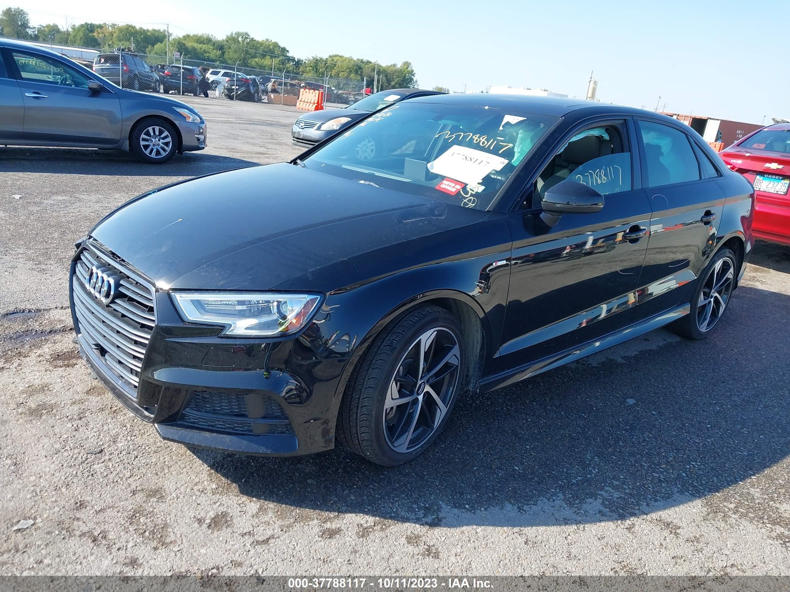 Photo 1 VIN: WAUBEGFFXLA062595 - AUDI A3 