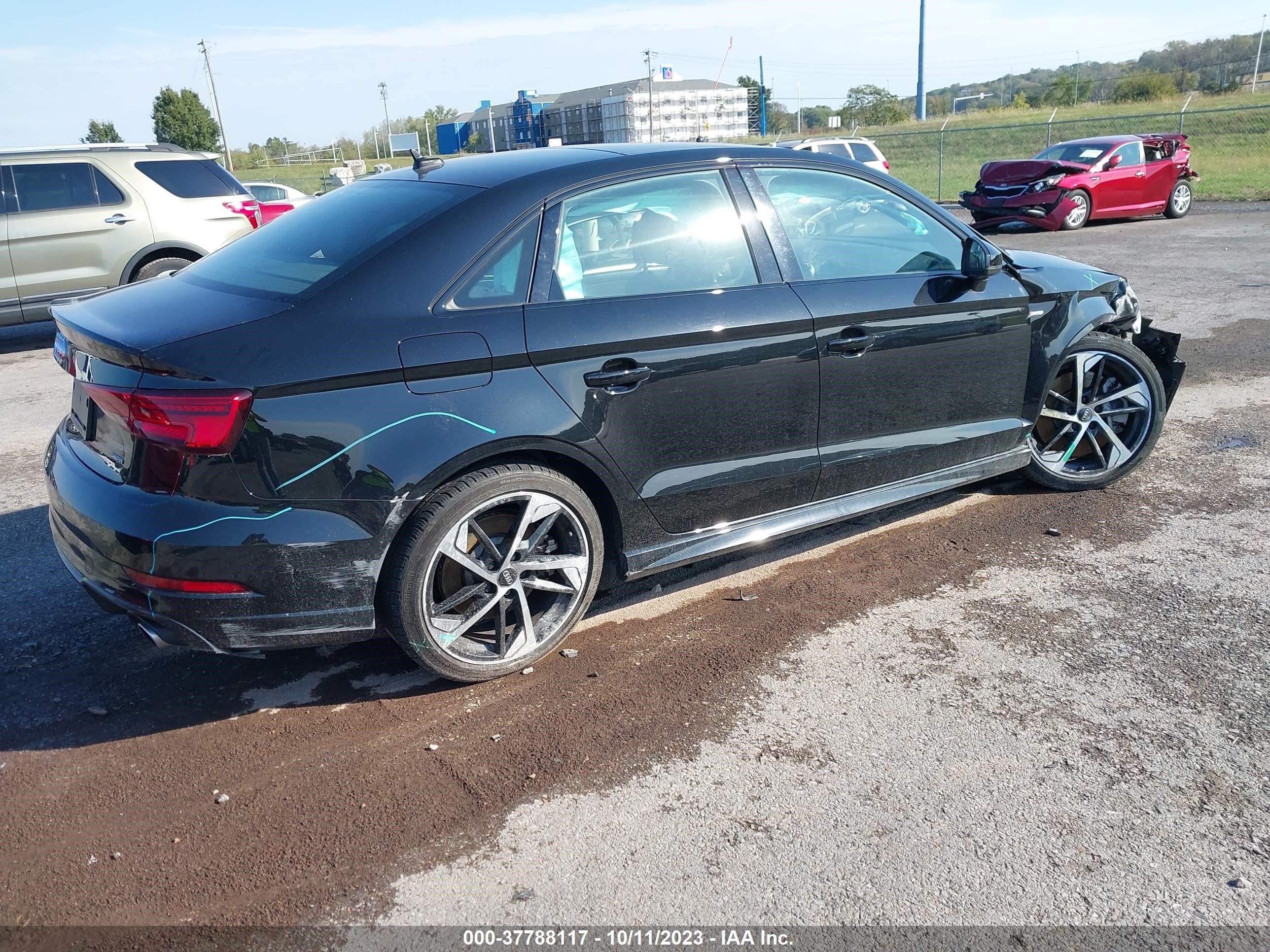 Photo 3 VIN: WAUBEGFFXLA062595 - AUDI A3 