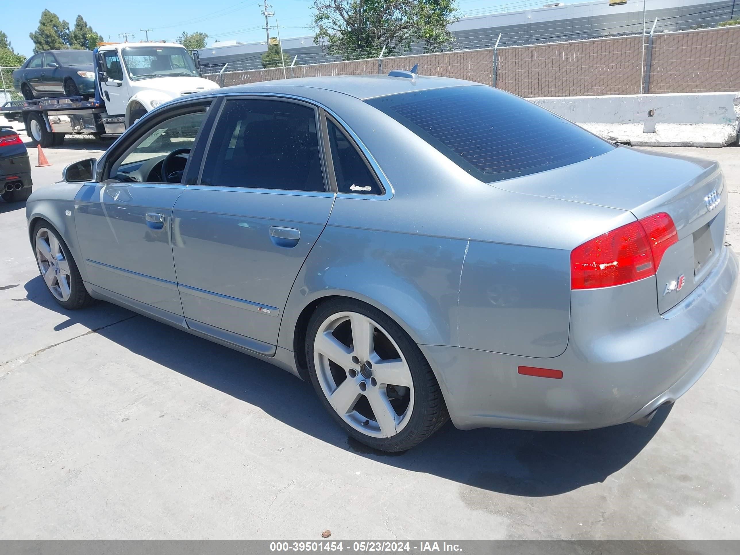 Photo 2 VIN: WAUBF78E76A168556 - AUDI A4 