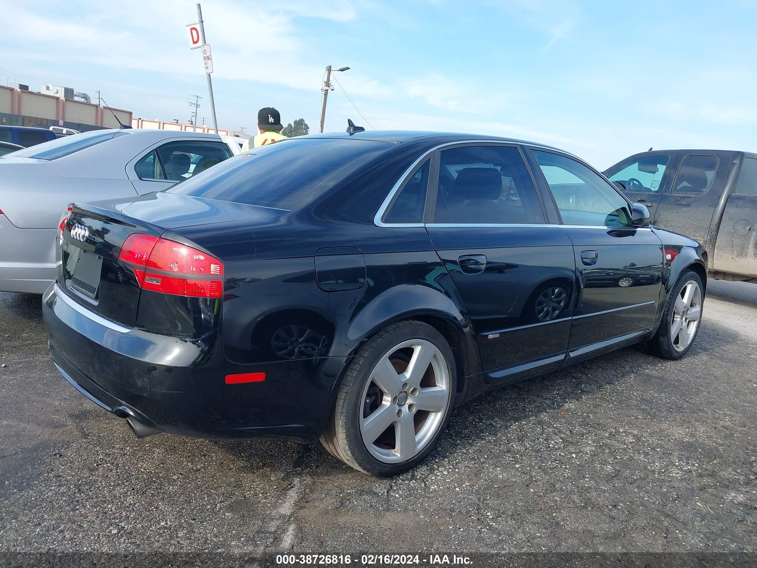 Photo 3 VIN: WAUBF78E87A227549 - AUDI A4 