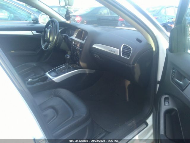 Photo 4 VIN: WAUBFAFL0CN000633 - AUDI A4 