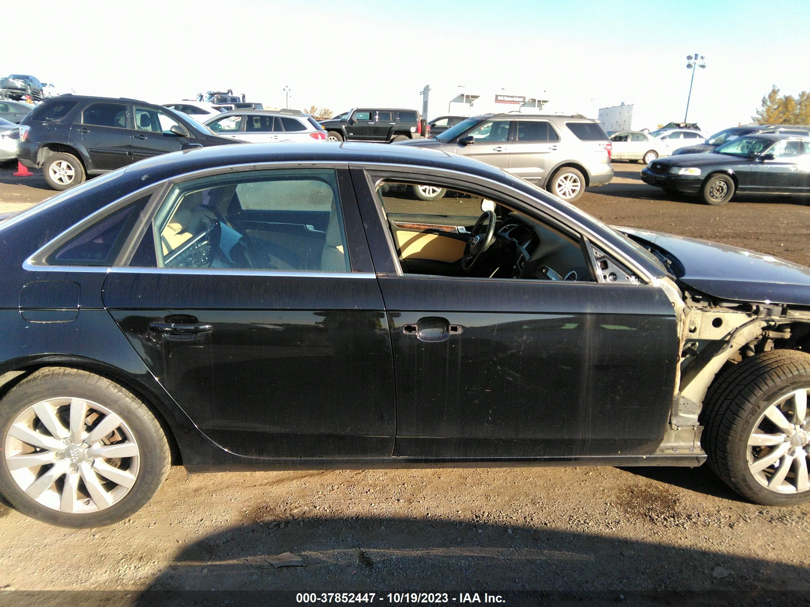 Photo 12 VIN: WAUBFAFL0DN016770 - AUDI A4 