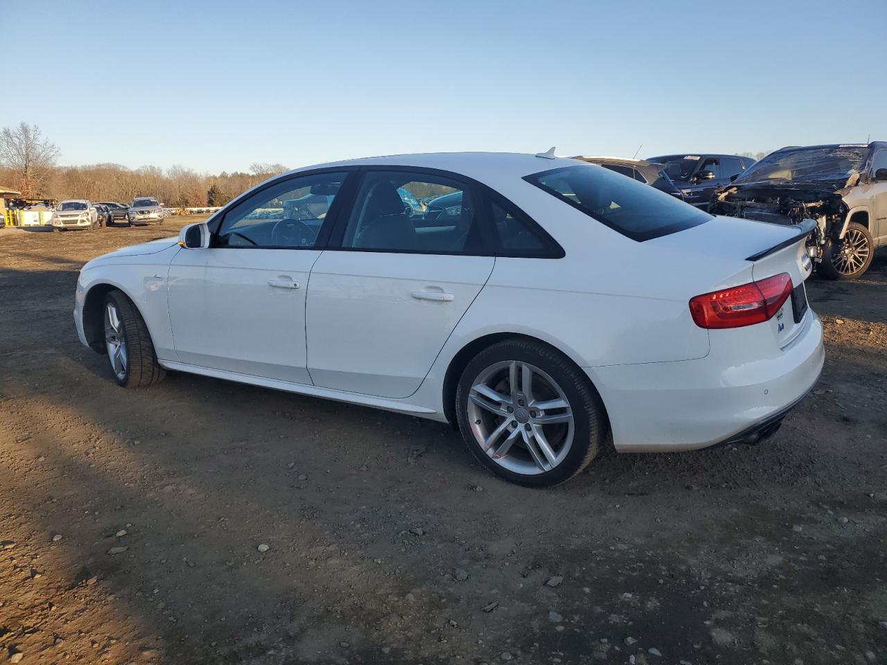 Photo 1 VIN: WAUBFAFL1GN013848 - AUDI A4 