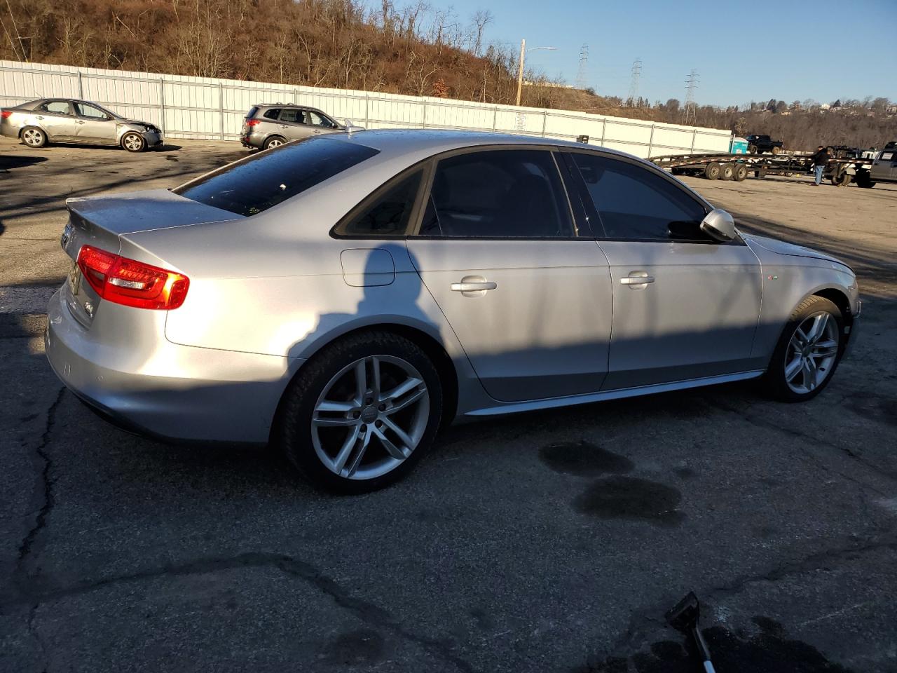 Photo 2 VIN: WAUBFAFL1GN014787 - AUDI A4 