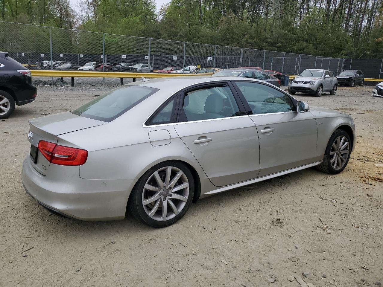 Photo 2 VIN: WAUBFAFL2EN043907 - AUDI A4 