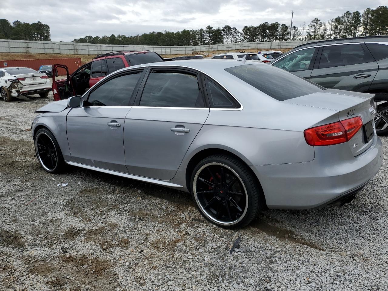 Photo 1 VIN: WAUBFAFL2FN015736 - AUDI A4 