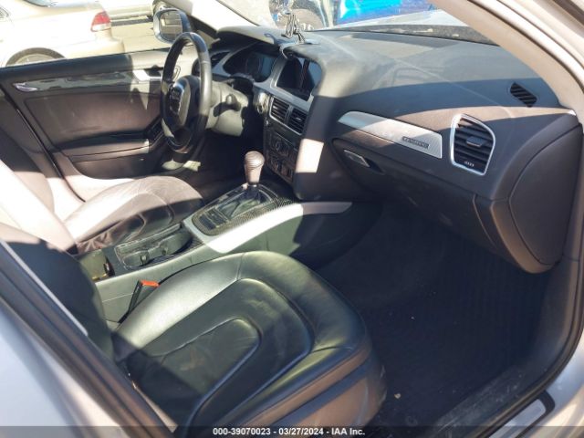 Photo 4 VIN: WAUBFAFL3AN033364 - AUDI A4 PREMIUM 