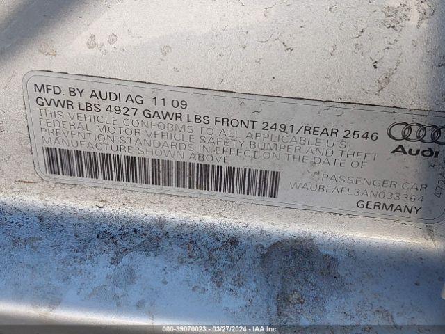 Photo 8 VIN: WAUBFAFL3AN033364 - AUDI A4 PREMIUM 