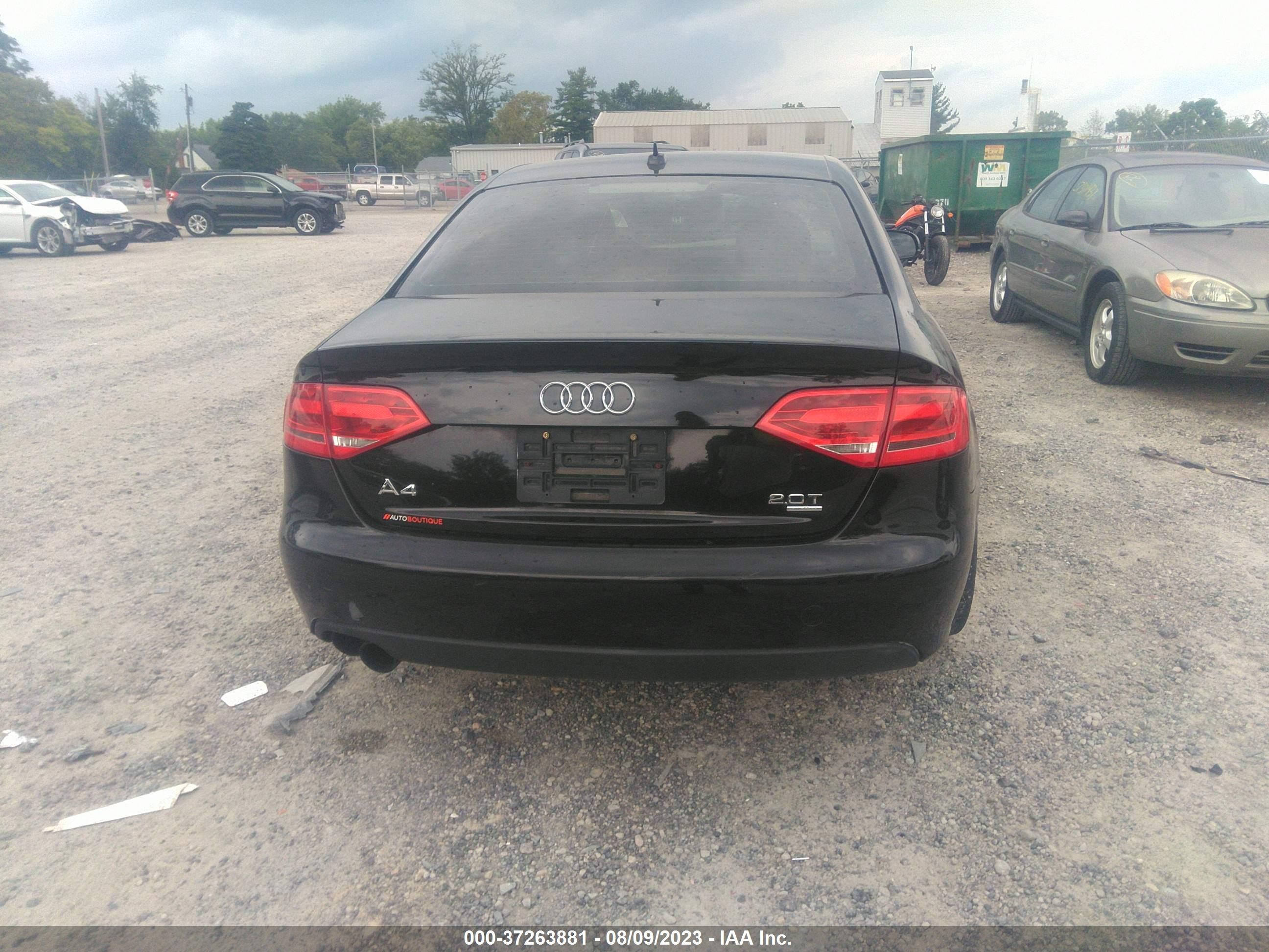 Photo 16 VIN: WAUBFAFL3BN026562 - AUDI A4 