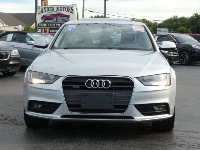 Photo 1 VIN: WAUBFAFL3DN014494 - AUDI A4 