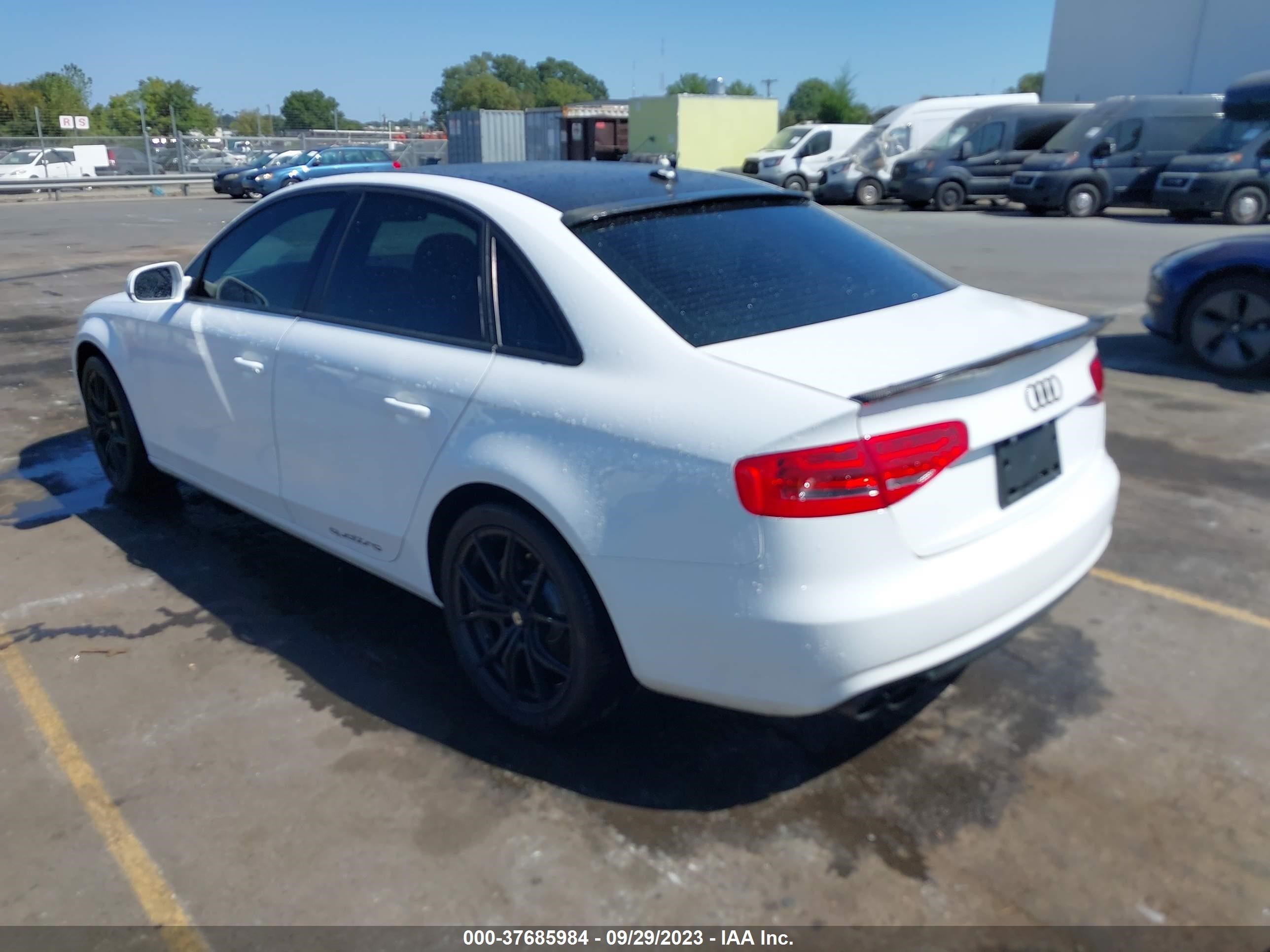 Photo 2 VIN: WAUBFAFL3EN041423 - AUDI A4 