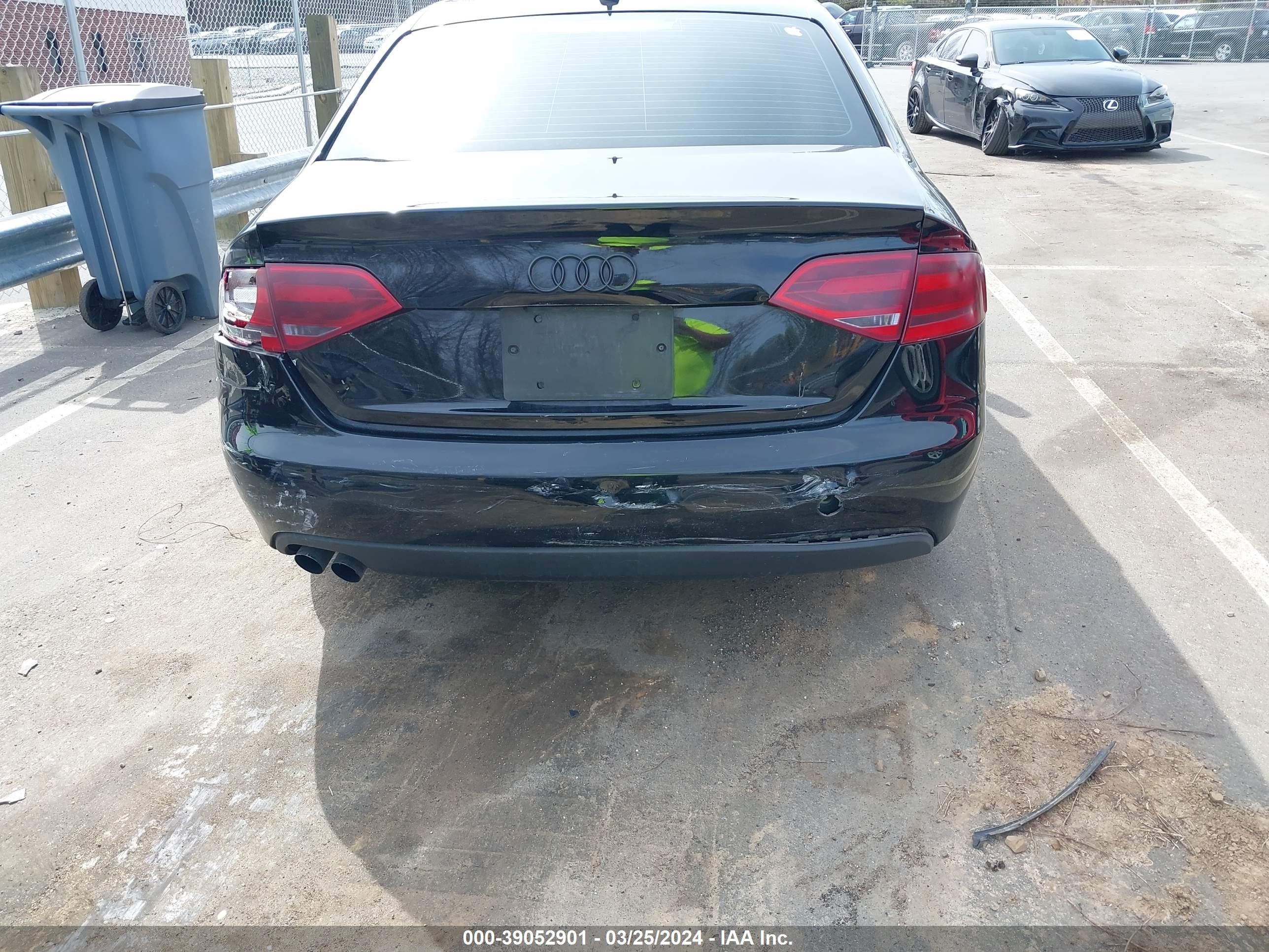 Photo 11 VIN: WAUBFAFL4AN053574 - AUDI A4 