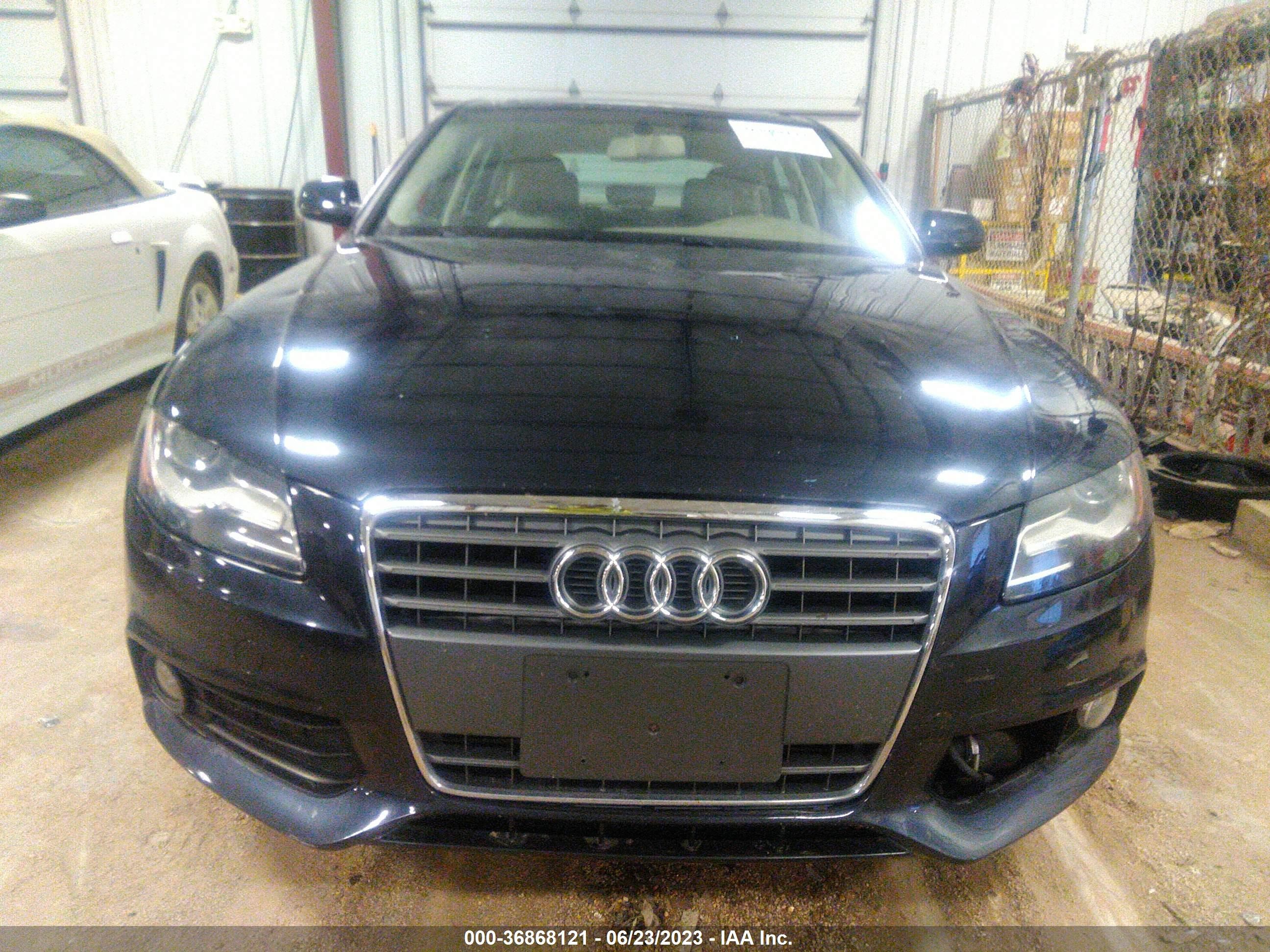 Photo 11 VIN: WAUBFAFL4CN007276 - AUDI A4 