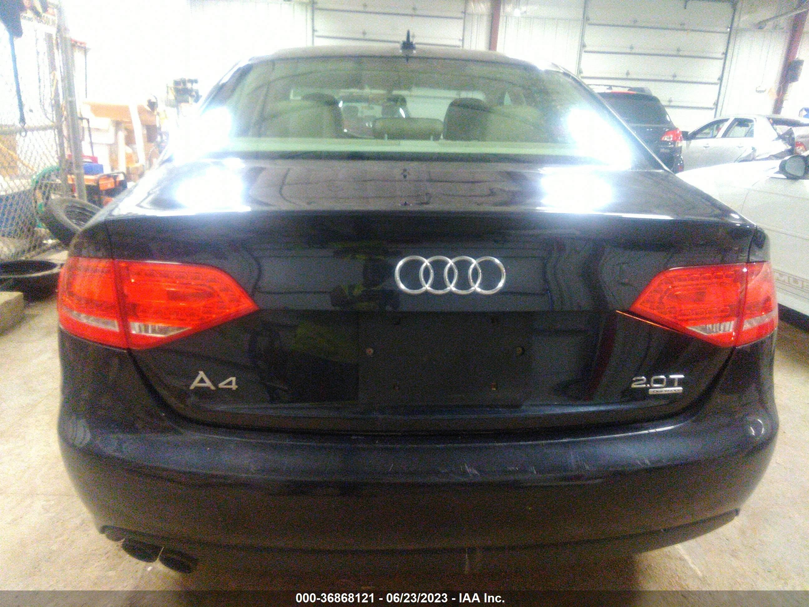 Photo 15 VIN: WAUBFAFL4CN007276 - AUDI A4 