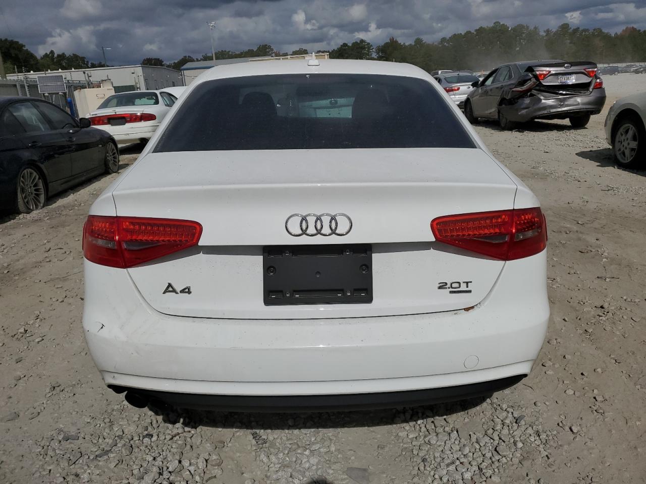 Photo 5 VIN: WAUBFAFL4DN004735 - AUDI A4 