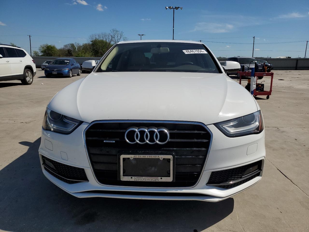 Photo 4 VIN: WAUBFAFL4FN040511 - AUDI A4 