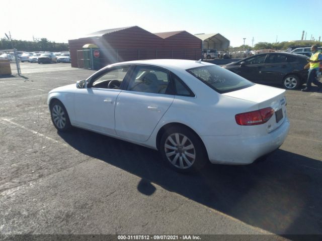 Photo 2 VIN: WAUBFAFL5CN008694 - AUDI A4 