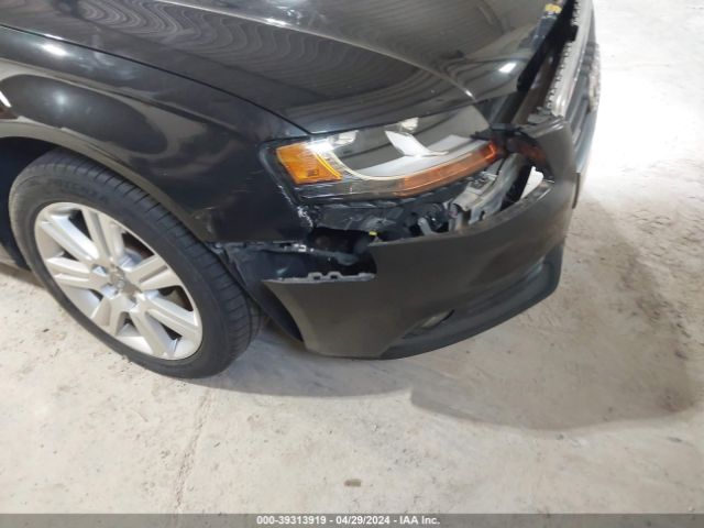 Photo 5 VIN: WAUBFAFL6BN052556 - AUDI A4 