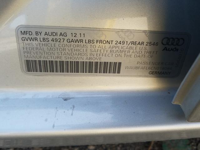 Photo 9 VIN: WAUBFAFL6CN018084 - AUDI A4 PREMIUM 