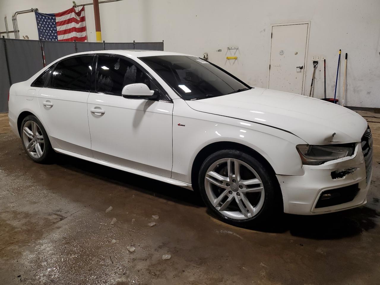 Photo 3 VIN: WAUBFAFL7GN013921 - AUDI A4 