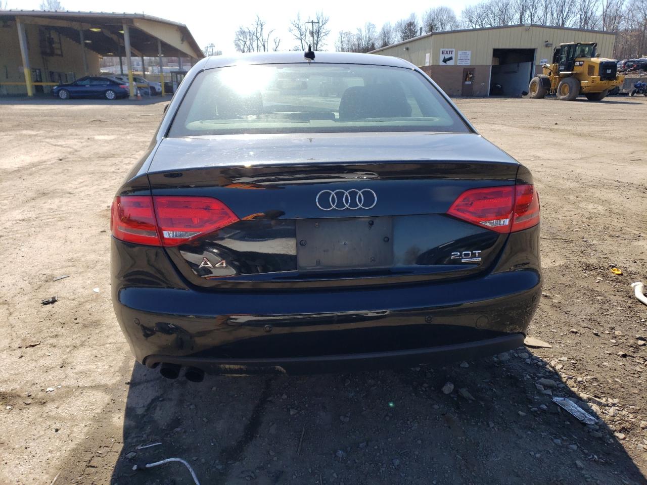 Photo 5 VIN: WAUBFAFL8CN011220 - AUDI A4 