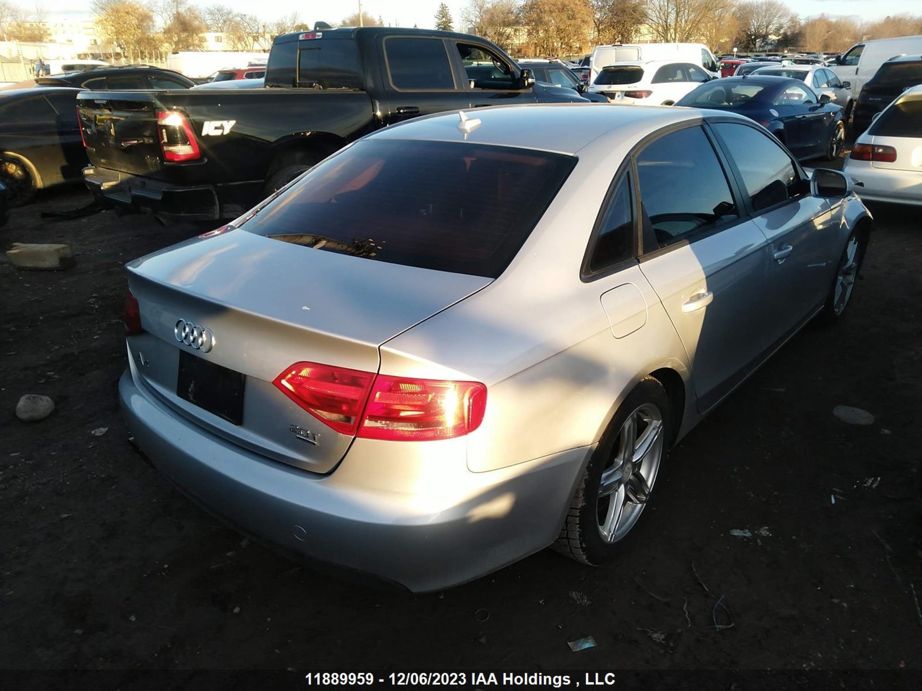 Photo 3 VIN: WAUBFAFL9AN065283 - AUDI A4 