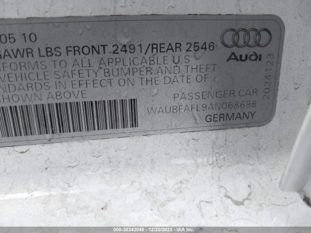 Photo 8 VIN: WAUBFAFL9AN068698 - AUDI A4 