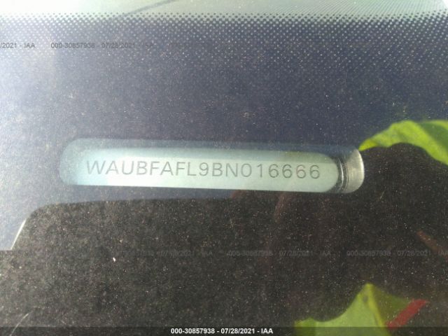 Photo 8 VIN: WAUBFAFL9BN016666 - AUDI A4 