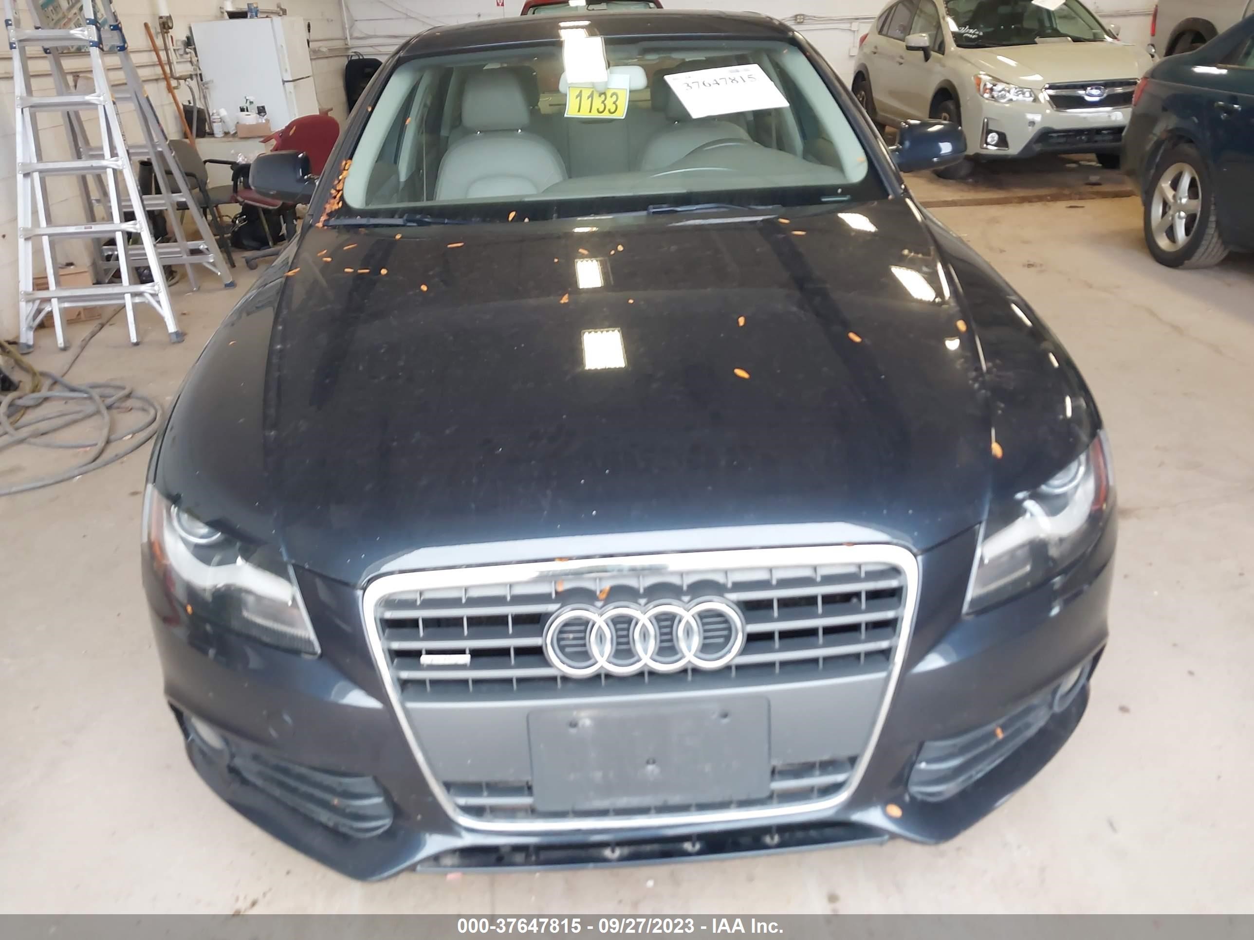 Photo 5 VIN: WAUBFAFLXCN007315 - AUDI A4 