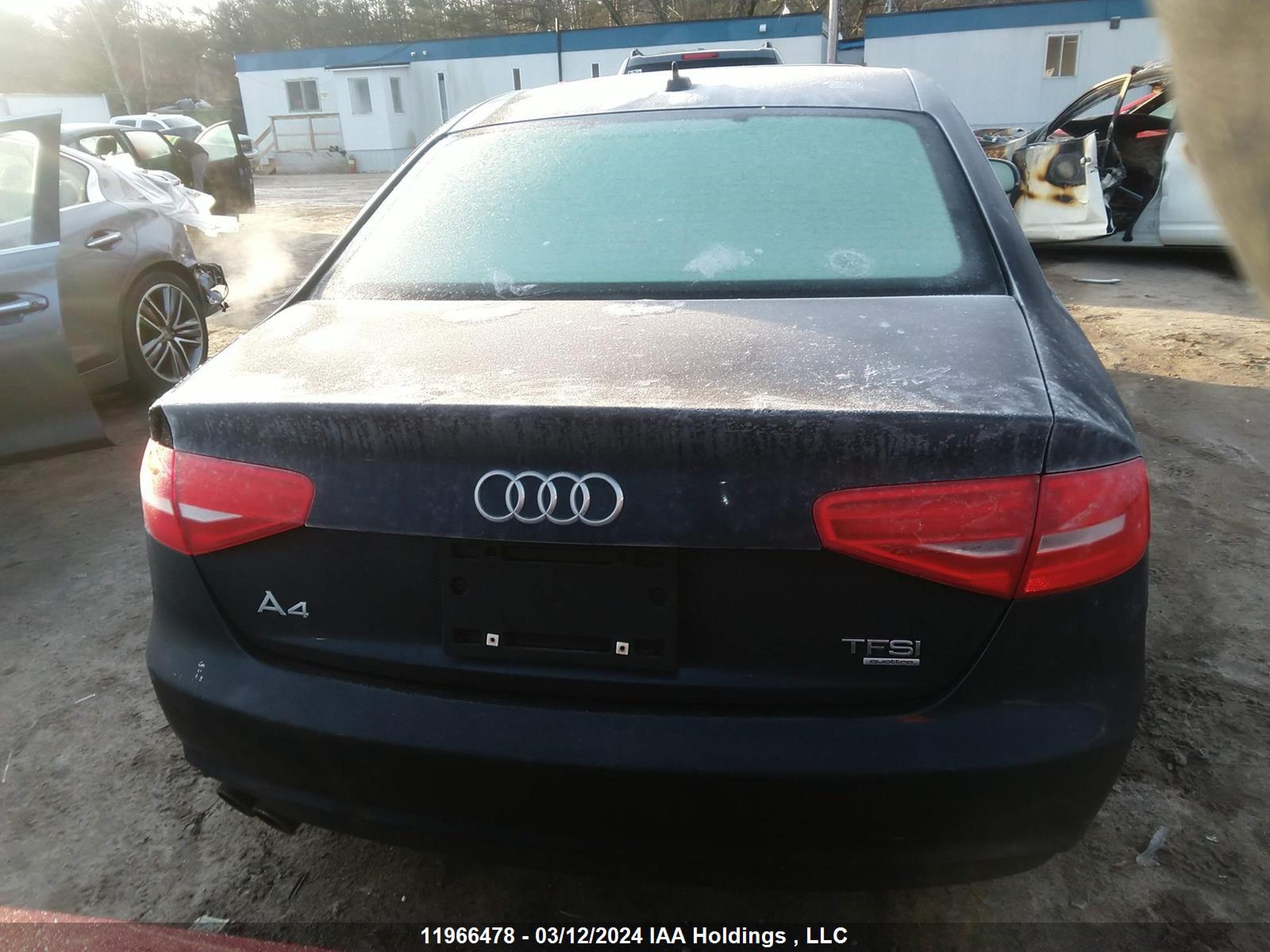 Photo 16 VIN: WAUBFCFL2EN005248 - AUDI A4 