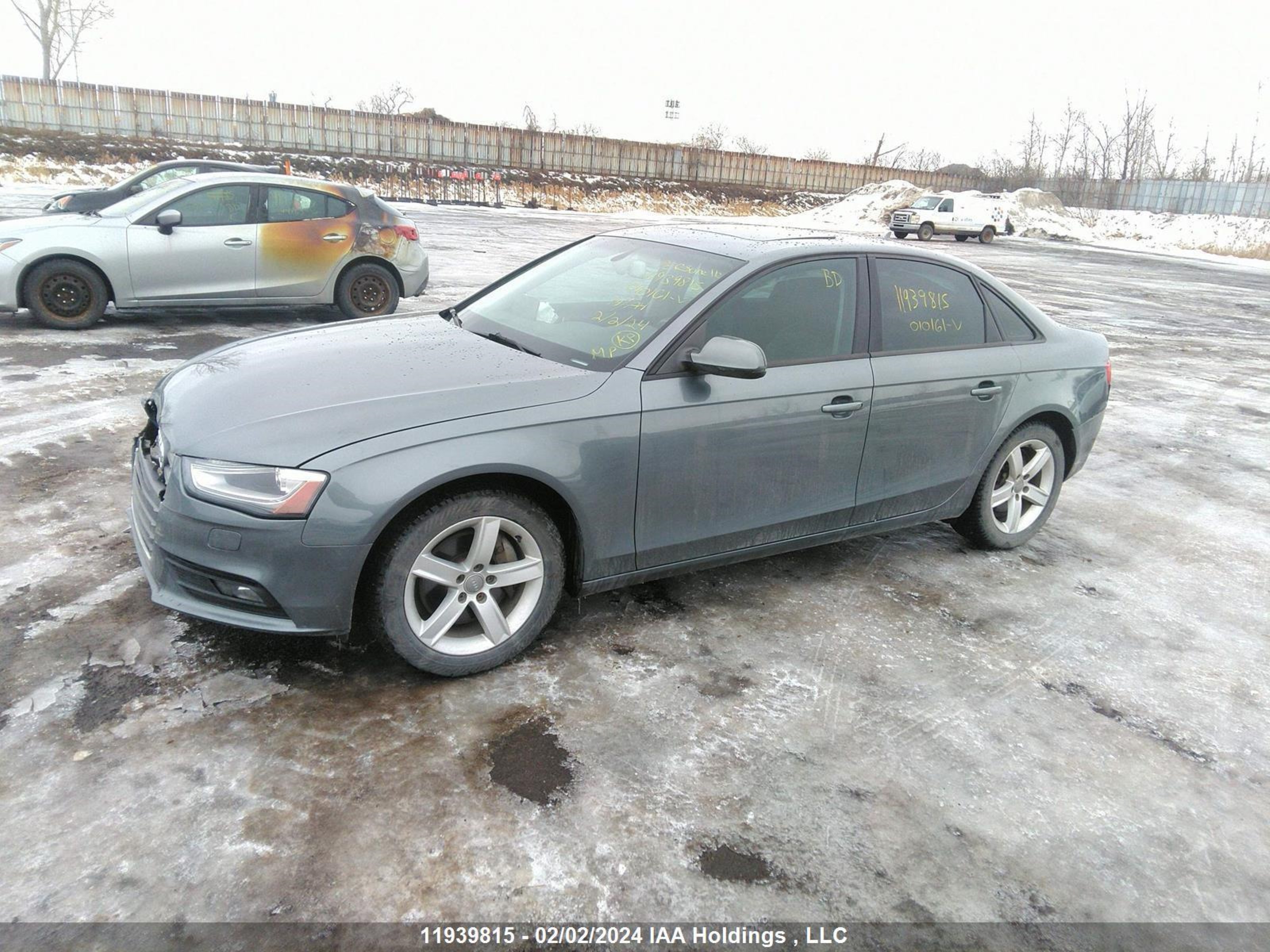 Photo 1 VIN: WAUBFCFL4EN010161 - AUDI A4 