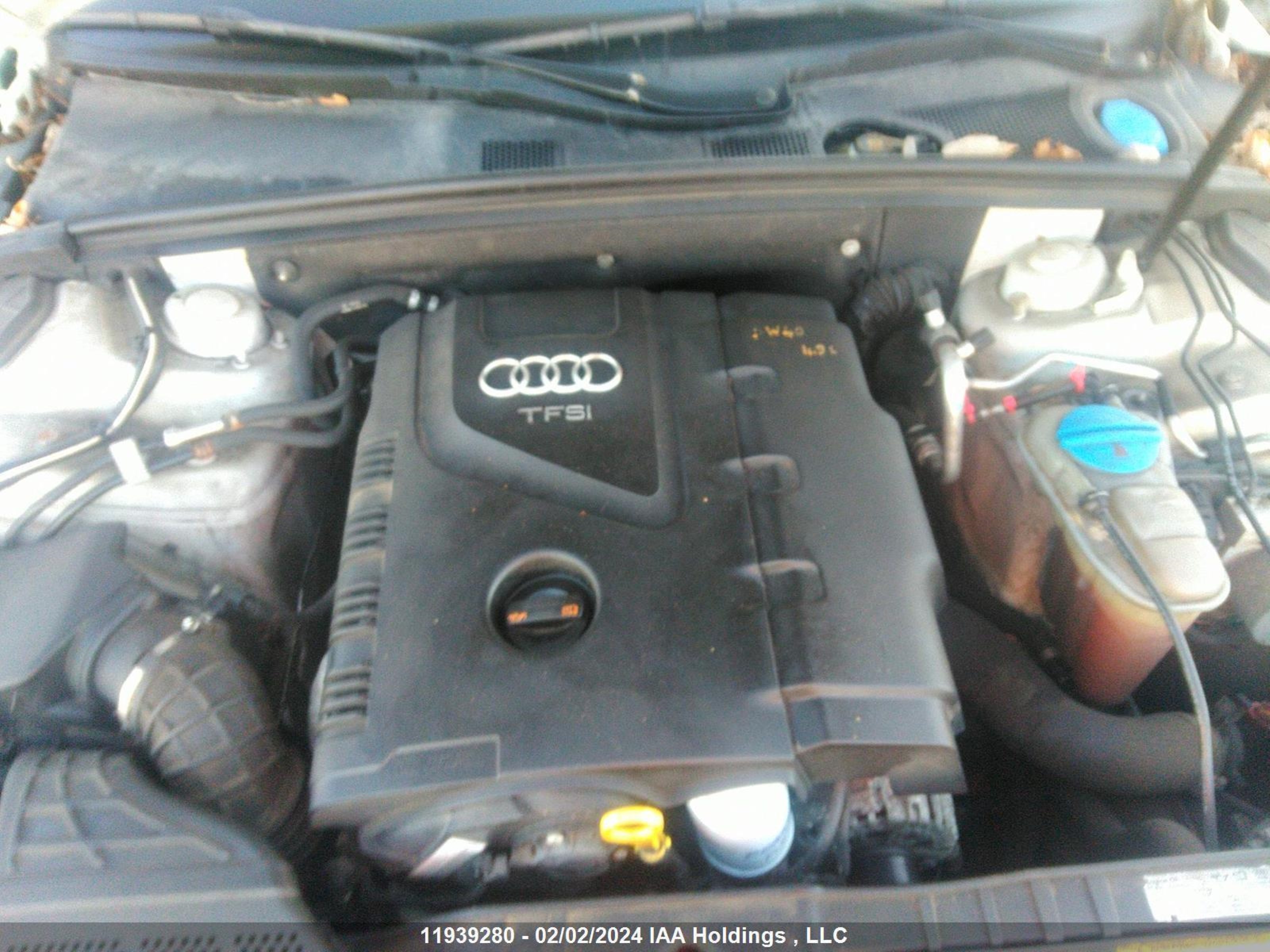 Photo 9 VIN: WAUBFCFLXDN042904 - AUDI A4 