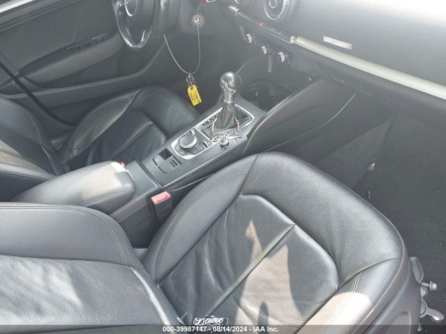 Photo 4 VIN: WAUBFGFF0F1098510 - AUDI S3 