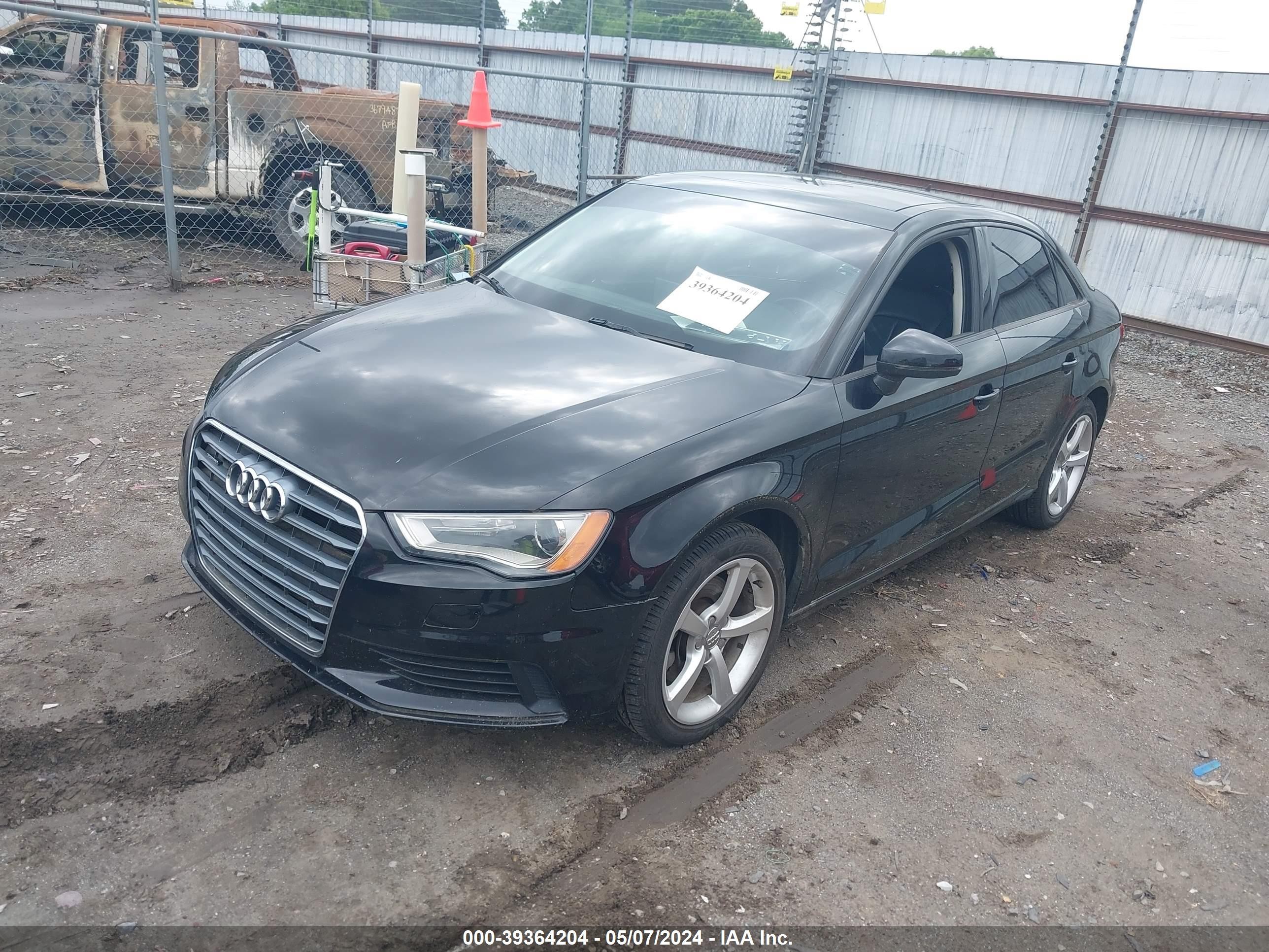 Photo 1 VIN: WAUBFGFF1F1005932 - AUDI A3 