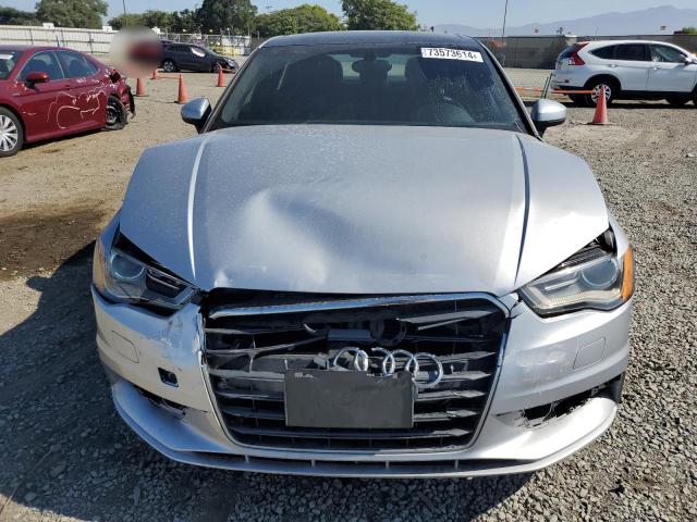 Photo 4 VIN: WAUBFGFF1F1063605 - AUDI A3 PREMIUM 