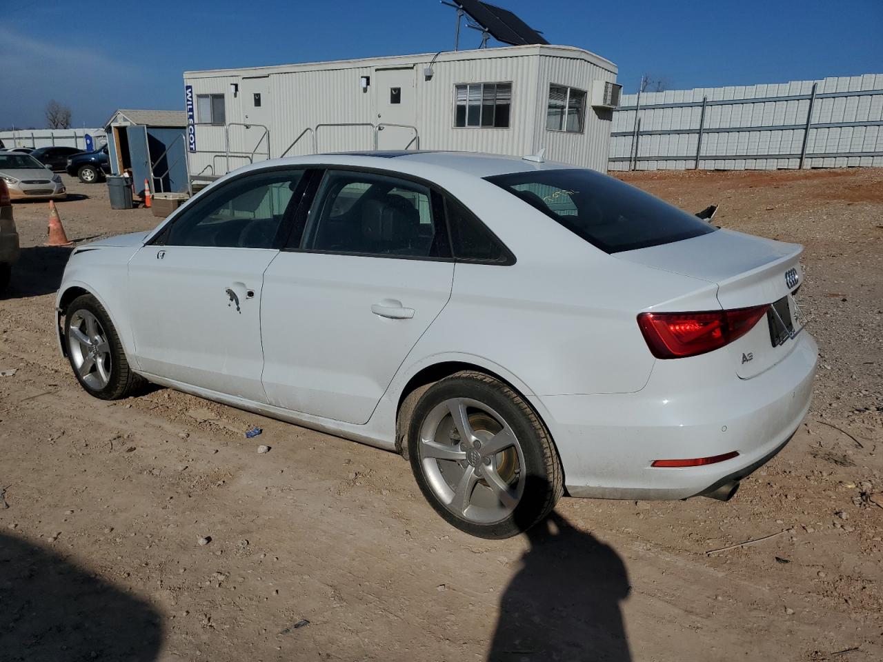 Photo 1 VIN: WAUBFGFF2F1137064 - AUDI A3 