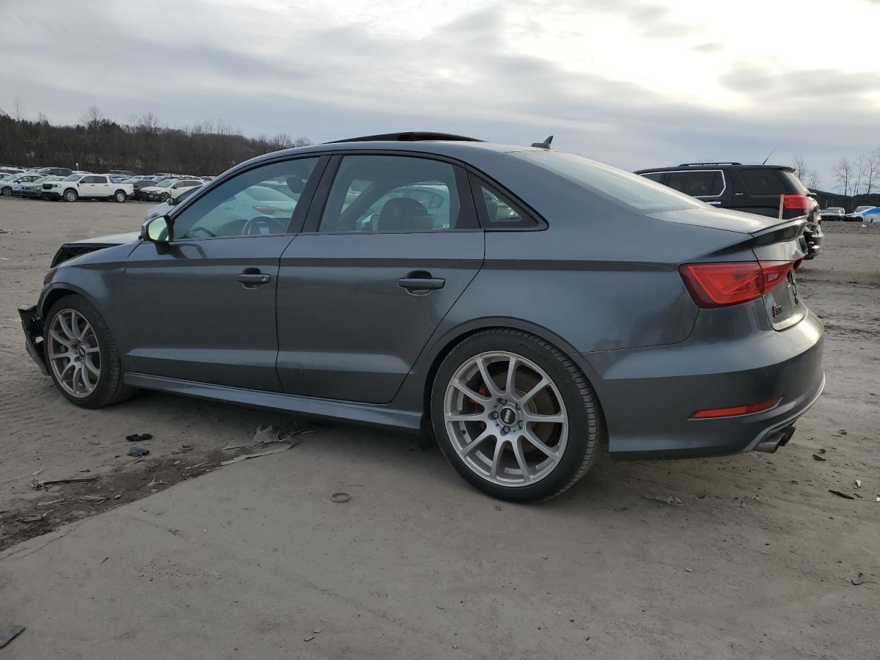 Photo 1 VIN: WAUBFGFF3F1060821 - AUDI S3 