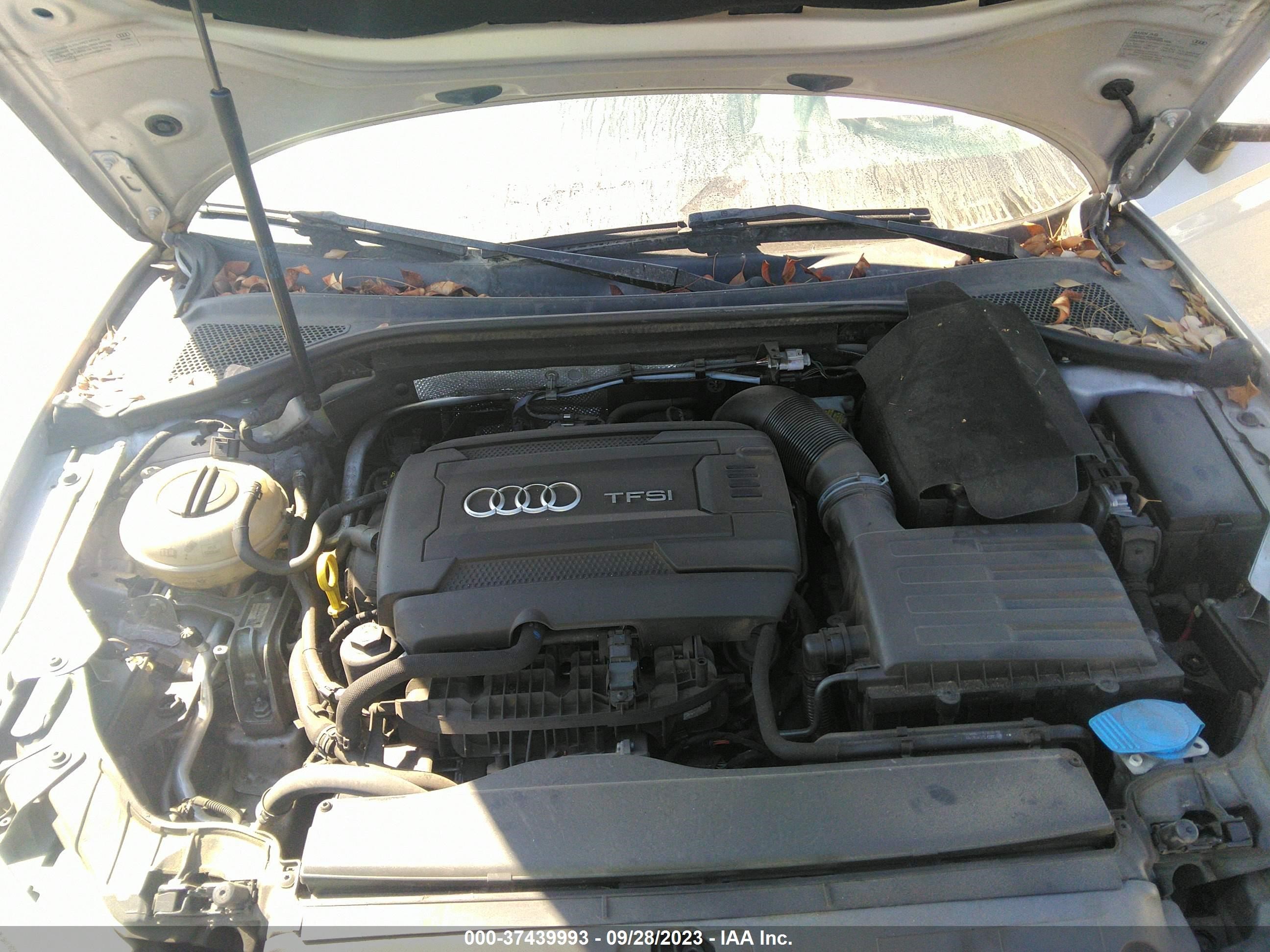 Photo 9 VIN: WAUBFGFF3F1094080 - AUDI S3 