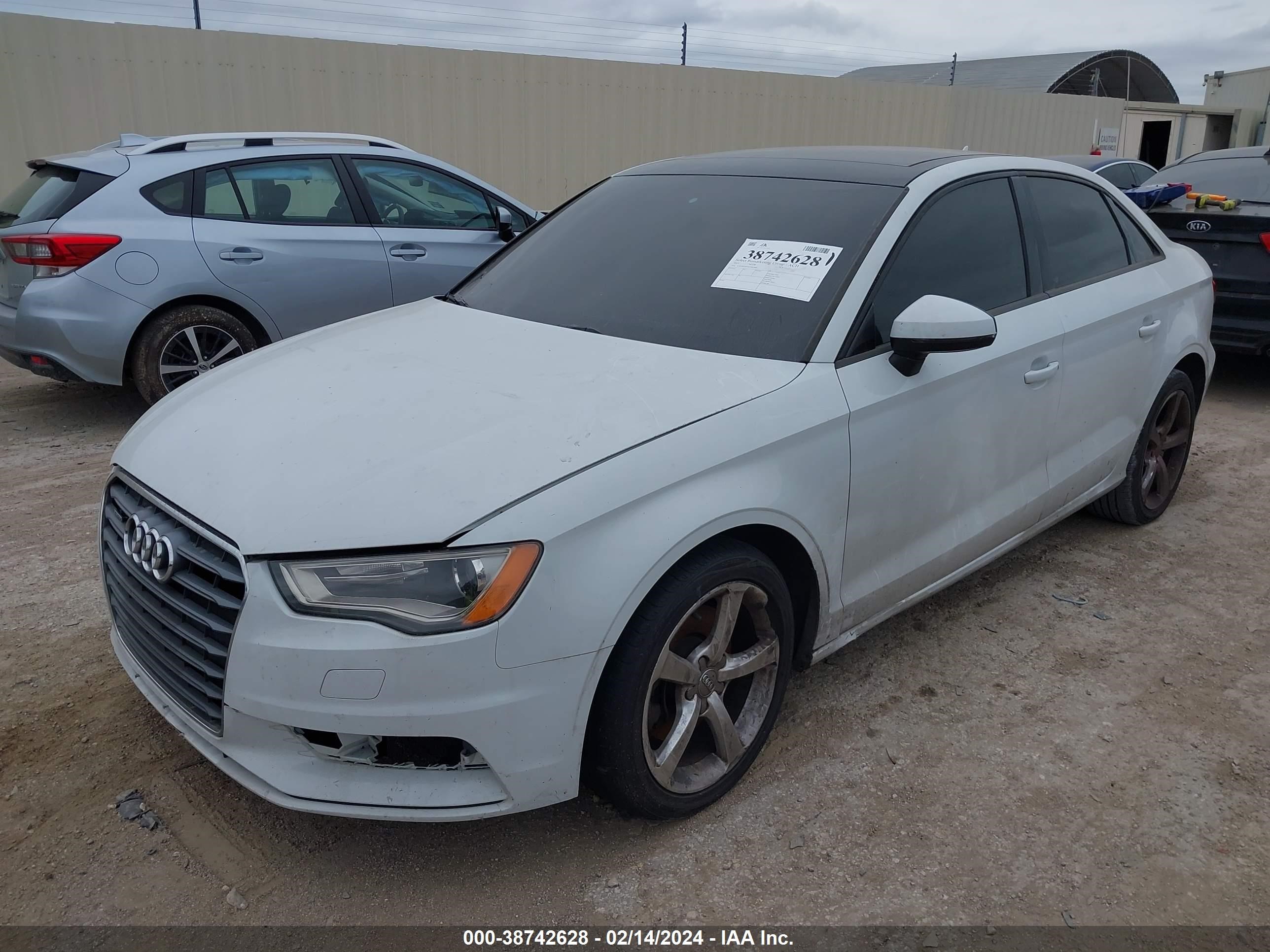 Photo 1 VIN: WAUBFGFF4F1001860 - AUDI A3 