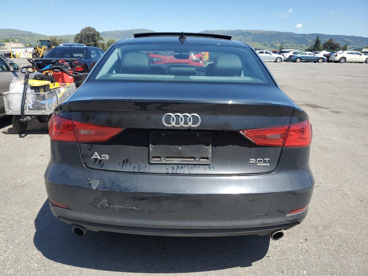 Photo 5 VIN: WAUBFGFF4F1048015 - AUDI A3 