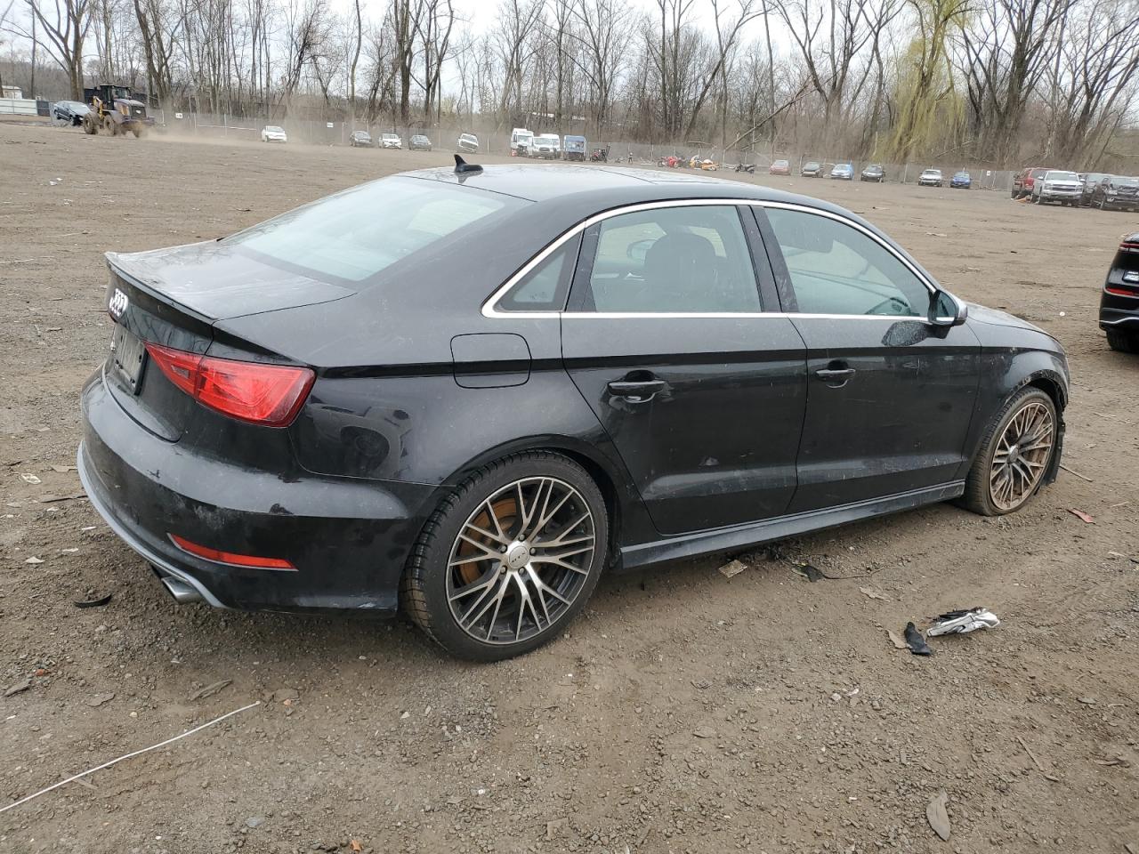 Photo 2 VIN: WAUBFGFF5F1089303 - AUDI S3 