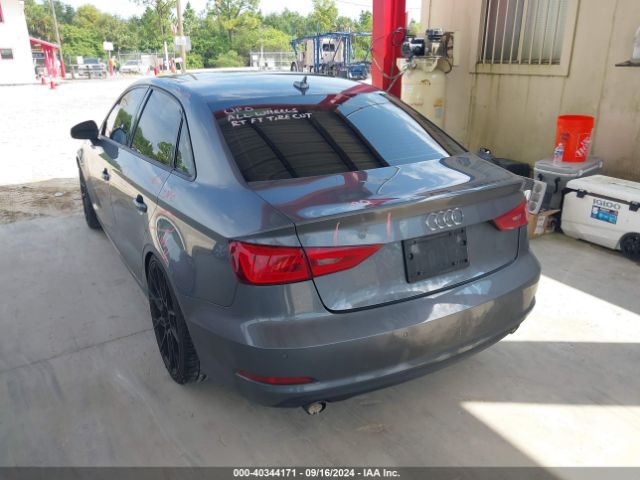 Photo 2 VIN: WAUBFGFF6F1051353 - AUDI S3 