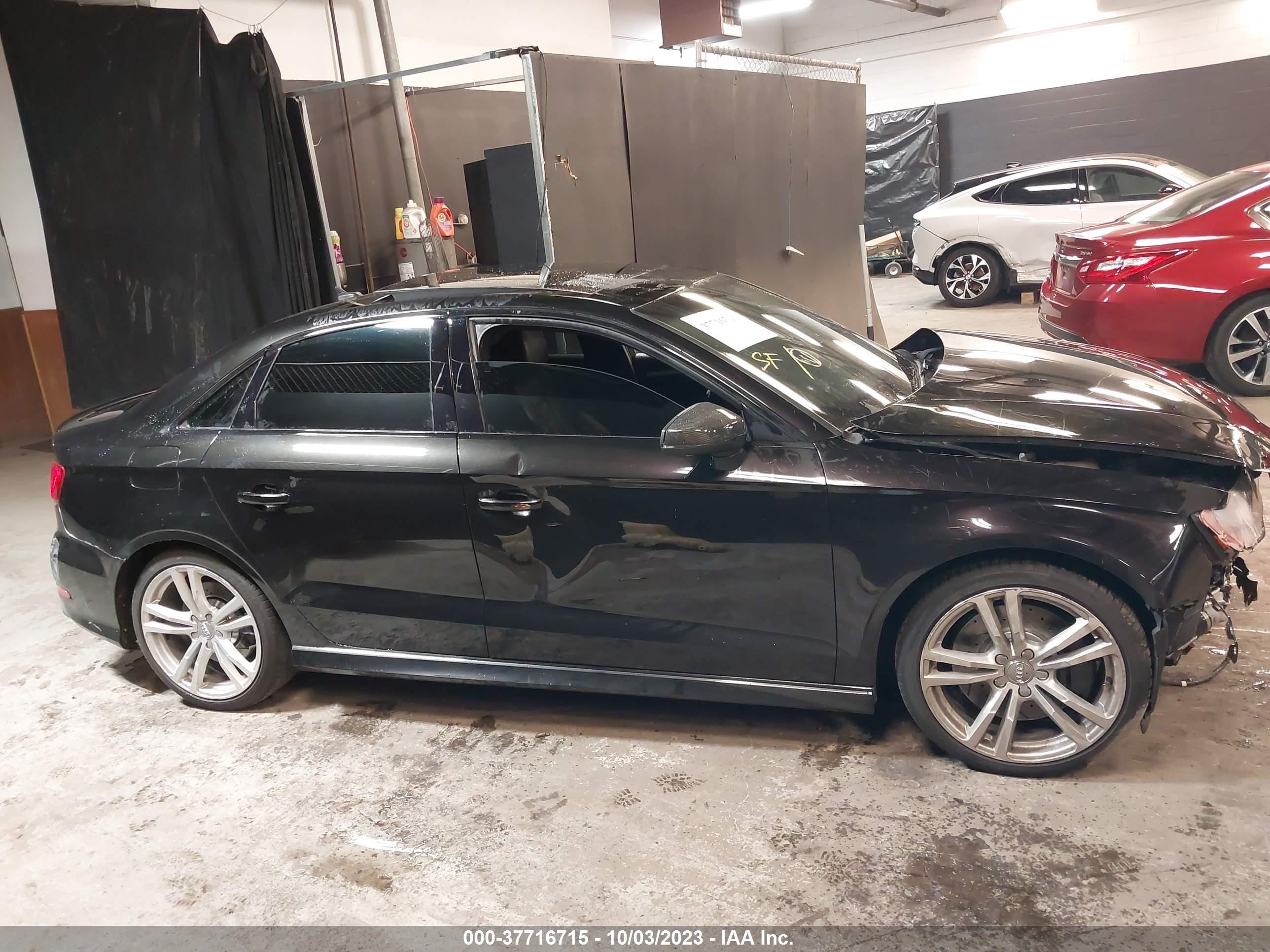 Photo 12 VIN: WAUBFGFF6F1125239 - AUDI S3 