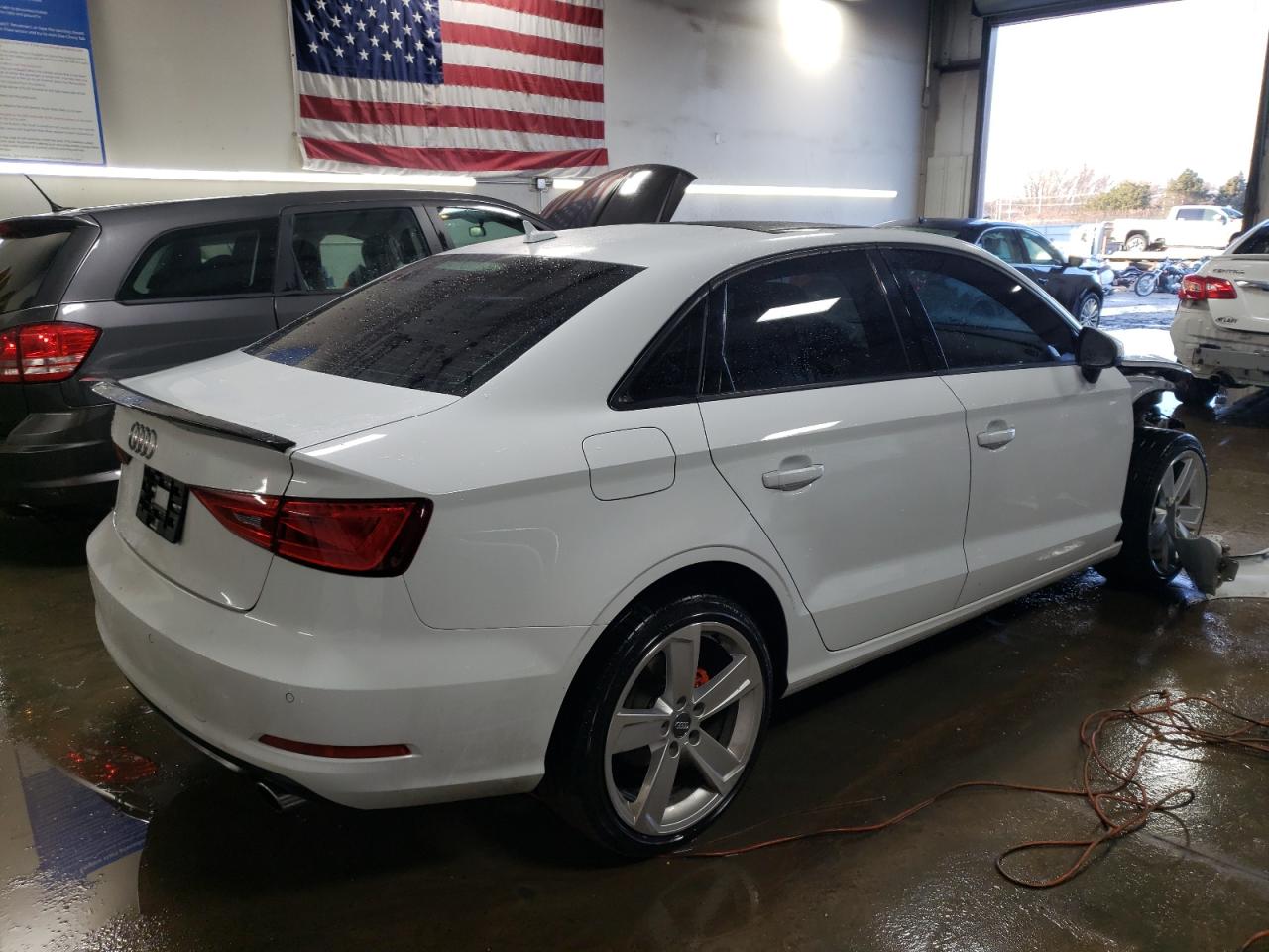 Photo 2 VIN: WAUBFGFF7F1086838 - AUDI A3 